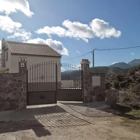 La Revuelta Yunquera
